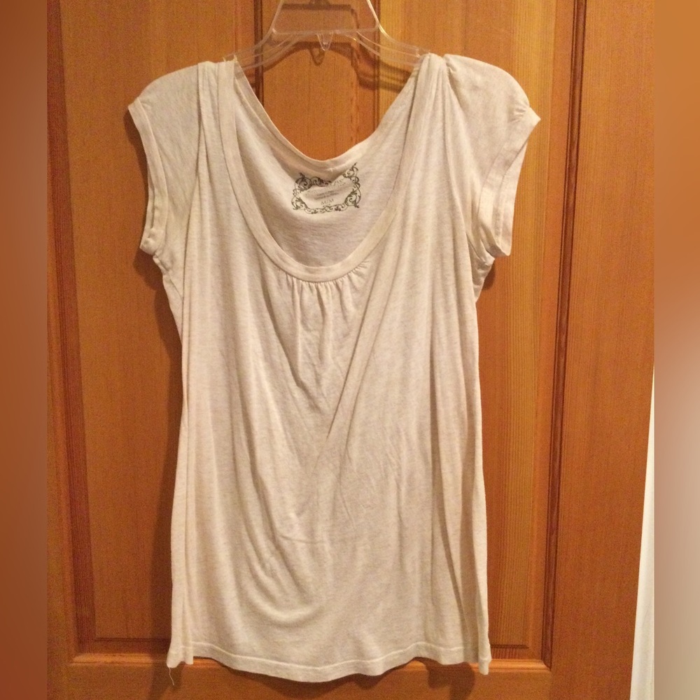Cream maternity top, size M, short sleeve
